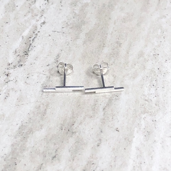 925 Sterling Silver Double Bar Stud Earrings - Picture 4 of 16